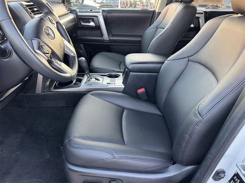 Used 2024 Toyota 4Runner SR5 image 25