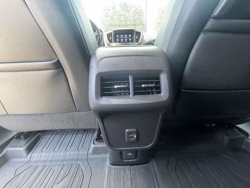 Used 2023 GMC Terrain AT4 w/ Tech Package AWD/4WD image 18