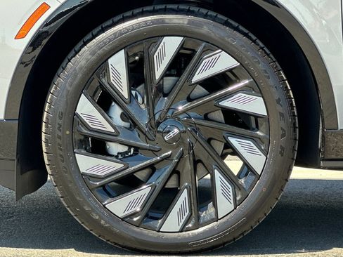 New 2026 Lincoln Nautilus Reserve AWD/4WD image 25