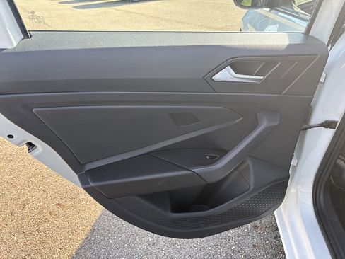 Used 2023 Volkswagen Jetta Sport FWD image 16