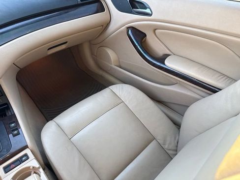 Used 2006 BMW 325Ci Convertible image 15