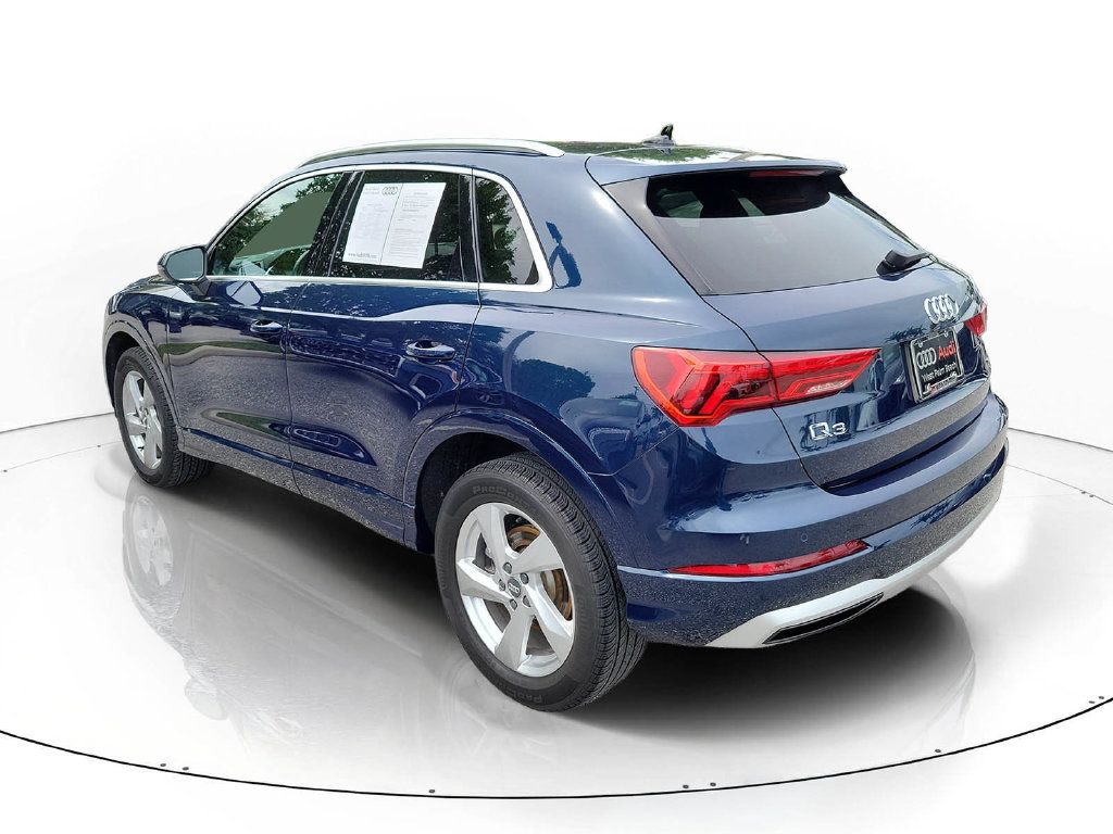 Used 2020 Audi Q3 2.0T Premium Plus AWD/4WD image 3