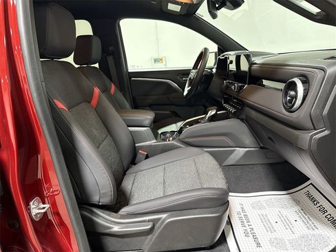 Used 2024 Chevrolet Colorado Z71 w/ Z71 Convenience Package 2 image 22