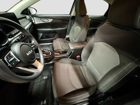 Used 2023 Kia Forte LXS w/ LXS Technology Package image 20