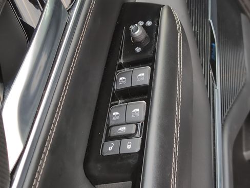 Used 2024 Jeep Grand Wagoneer L Series II w/ Quick Order Packagew 28T image 12