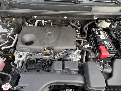 Used 2024 Toyota RAV4 LE image 20