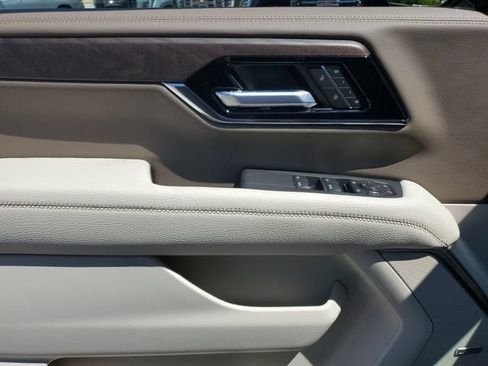 New 2026 GMC Yukon XL Denali RWD image 17