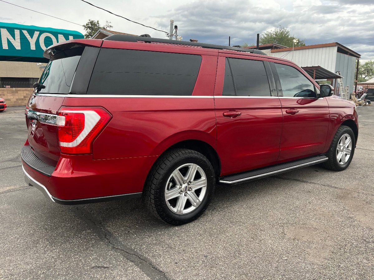 Used 2019 Ford Expedition Max XLT w/ Equipment Group 202A AWD/4WD image 4