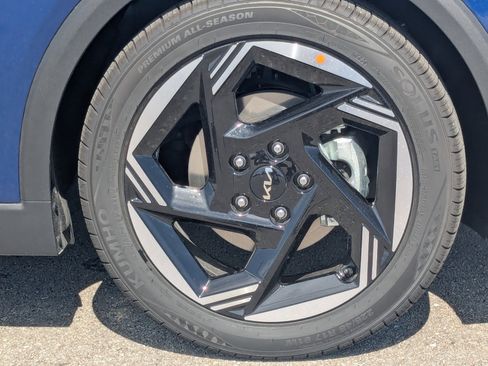 New 2026 Kia K4 EX FWD image 10