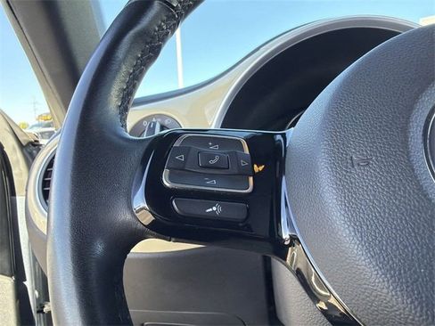 Used 2019 Volkswagen Beetle 2.0T Final Edition SEL image 21