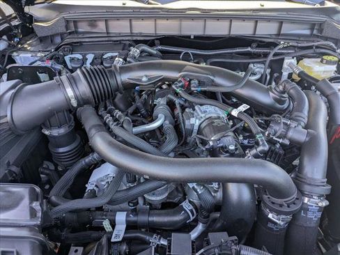 New 2025 Ford Bronco Raptor image 17