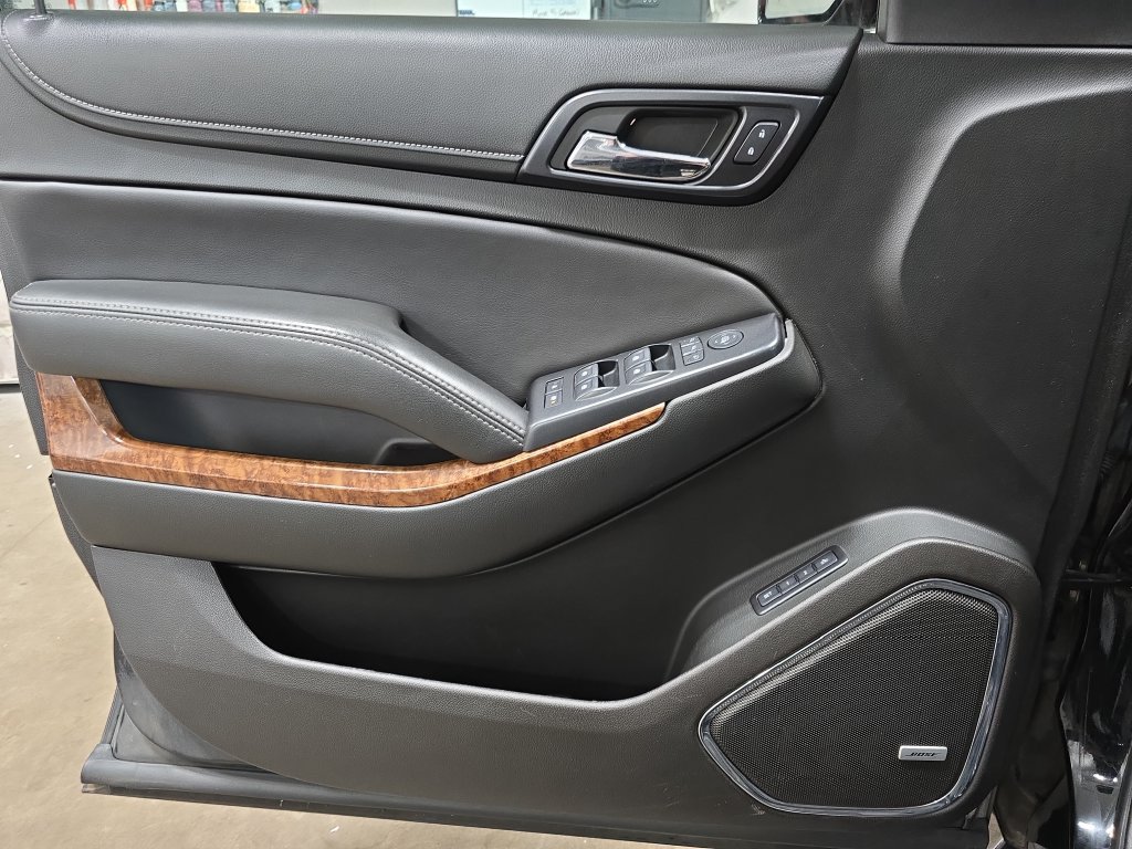 Used 2018 Chevrolet Tahoe Premier AWD/4WD image 29
