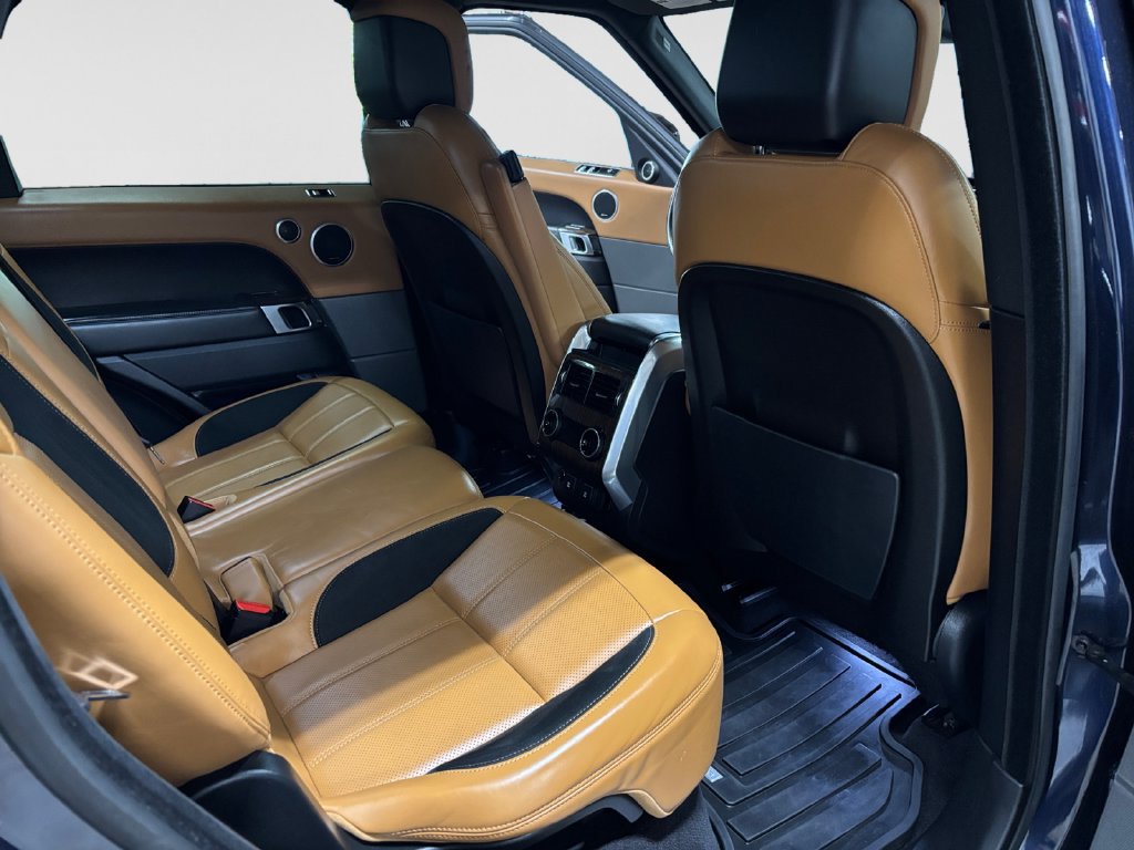 Used 2019 Land Rover Range Rover Sport Supercharged AWD/4WD image 54