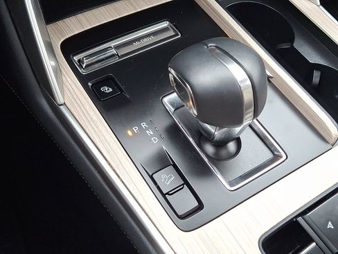 Certified 2024 MAZDA CX-90 Plug-In Hybrid w/ Premium Pkg image 18