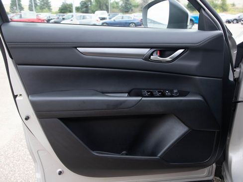 Used 2025 MAZDA CX-5 AWD 2.5 S w/ Preferred Package image 21