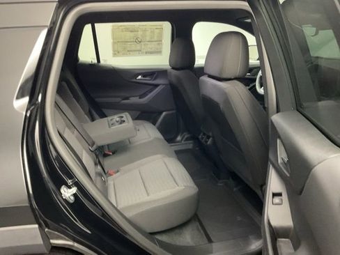 New 2026 Chevrolet Equinox LT w/ Safety and Technology Package AWD/4WD image 28