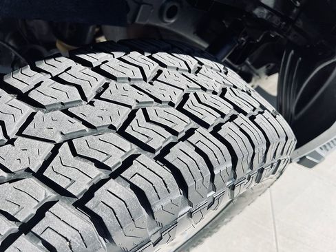 Used 2024 Ford F150 XLT image 19