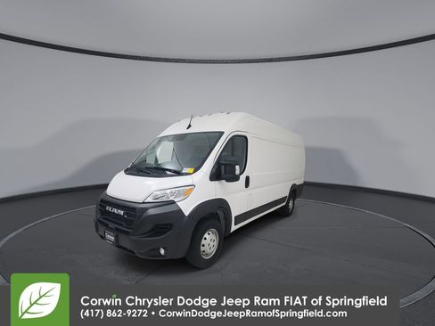 Used 2023 RAM ProMaster 3500 w/ Convenience Group FWD image 4