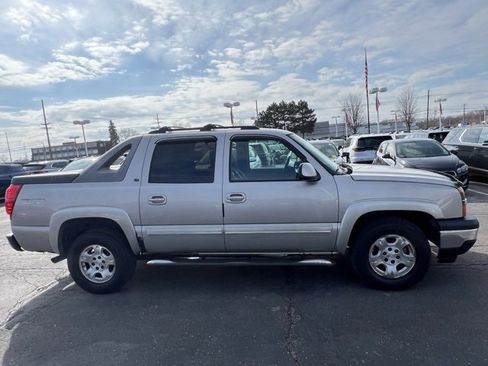 Used 2006 Chevrolet Avalanche LT image 3