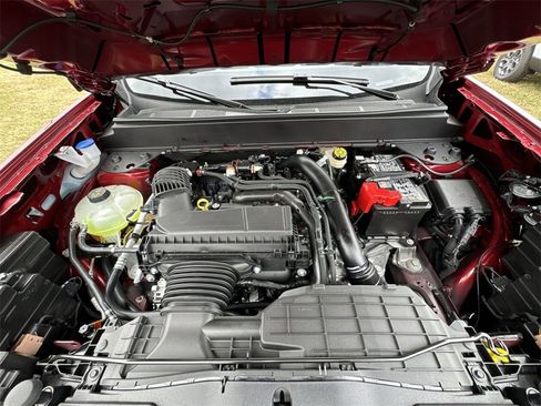 New 2026 Ford Maverick XLT w/ XLT Luxury Package image 25