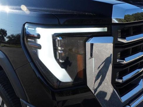 Used 2024 GMC Sierra 2500 SLT w/ SLT Convenience Package AWD/4WD image 38