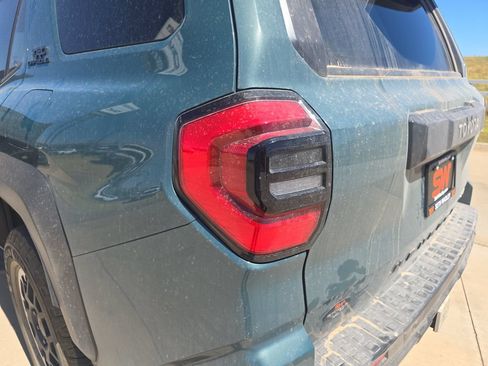 Used 2026 Toyota 4Runner TRD Off-Road Premium AWD/4WD image 33