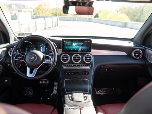 Used 2020 Mercedes-Benz GLC 300 4MATIC w/ AMG Line image 14