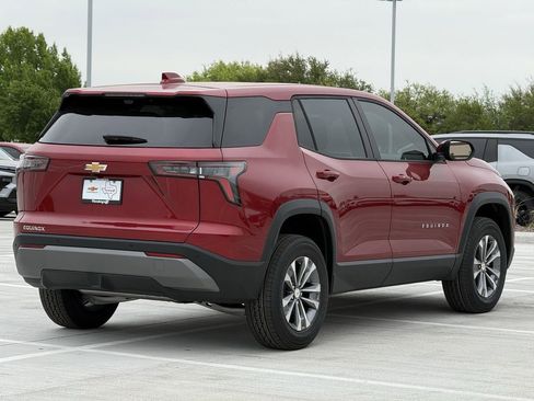 New 2026 Chevrolet Equinox LT image 4