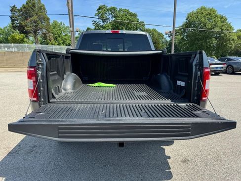 Used 2018 Ford F150 XLT w/ Equipment Group 302A Luxury AWD/4WD image 6