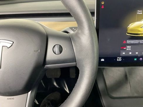 Used 2023 Tesla Model 3 Standard Range image 26