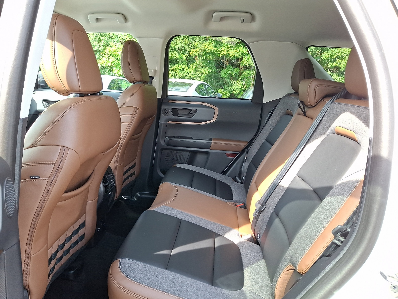 Used 2024 Ford Bronco Sport Outer Banks w/ Tech Package AWD/4WD image 5