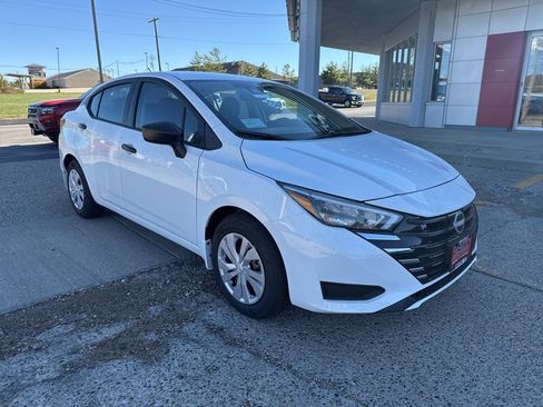 New 2025 Nissan Versa S image 2