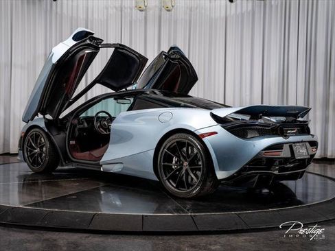 Used 2018 McLaren 720S Luxury RWD image 15