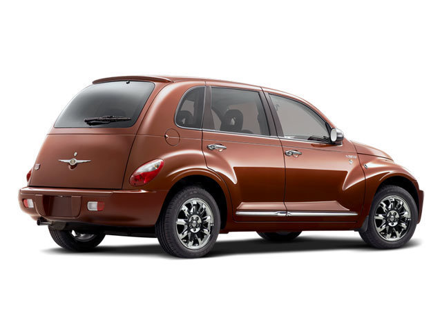 Used 2008 Chrysler PT Cruiser Touring FWD image 2