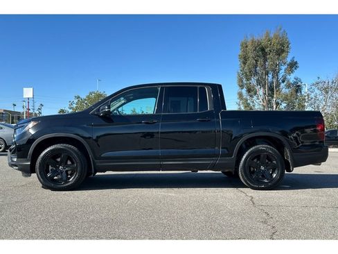 Used 2023 Honda Ridgeline Black Edition image 2