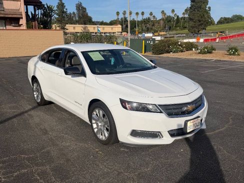 Used 2018 Chevrolet Impala LS FWD image 3