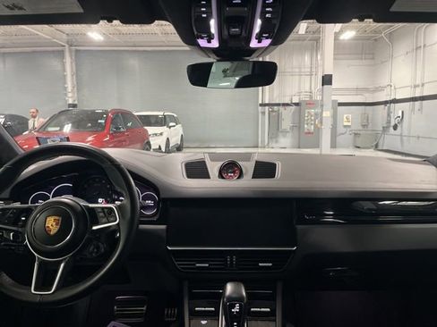 Used 2021 Porsche Cayenne GTS w/ Premium Package Plus image 8