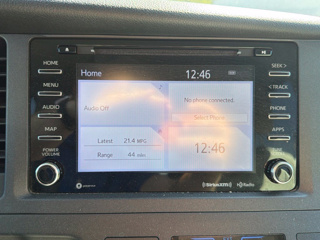 Used 2019 Toyota Sienna LE FWD image 31