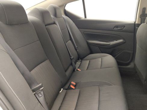 Used 2025 Nissan Altima 2.5 SV FWD image 19