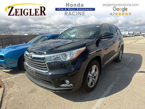 Used 2016 Toyota Highlander Limited image 3