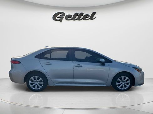 Used 2024 Toyota Corolla LE FWD image 4