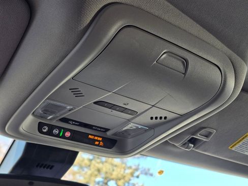 Used 2023 GMC Terrain AT4 image 33