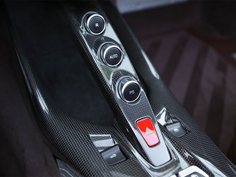 Certified 2022 Ferrari 812 GTS image 38