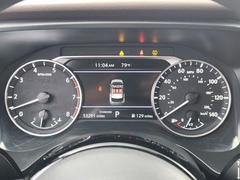 Used 2023 Nissan Rogue SV image 11