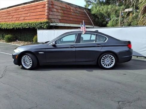 Used 2011 BMW 535i xDrive Sedan image 2