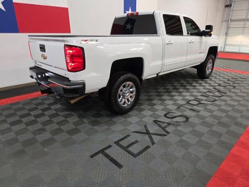 Used 2016 Chevrolet Silverado 2500 LT w/ LT Convenience Package image 25