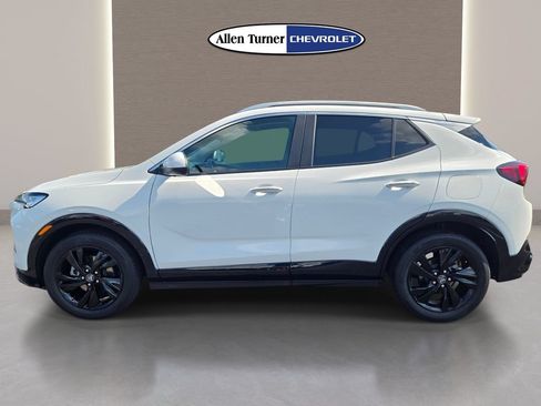 Used 2024 Buick Encore GX Sport Touring FWD image 13