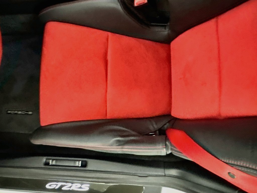 Used 2018 Porsche 911 GT2 RS RWD image 20