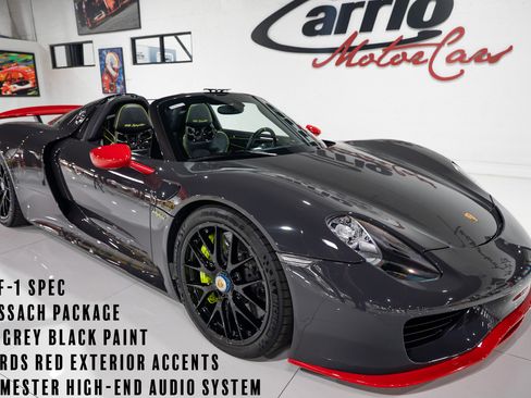 Used 2015 Porsche 918 Spyder image 1