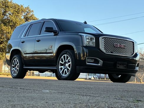 Used 2016 GMC Yukon Denali RWD image 17